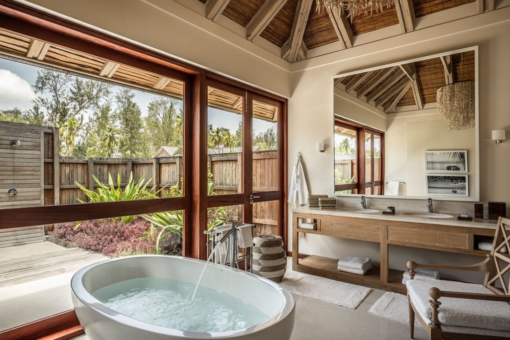 four-seasons-desroches-iles-amirantes-desroches-island-a-5