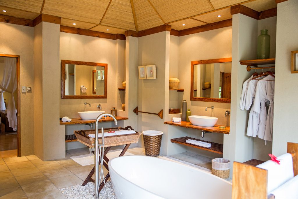 hotel-de-luxe-denis-private-island-ile-privee-aux-Seychelles-A-3