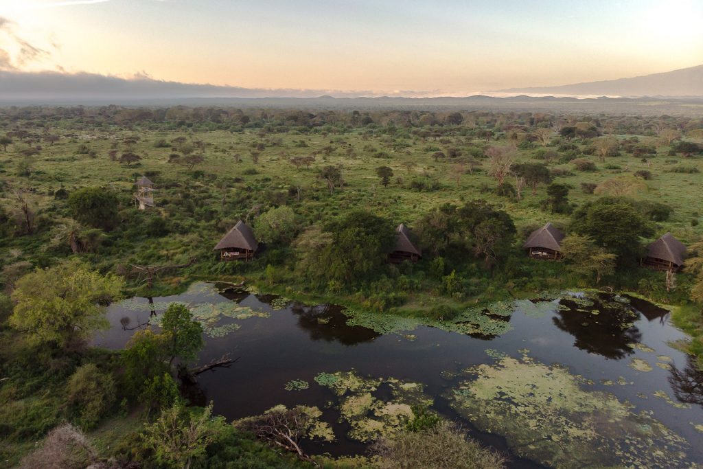 finch-hattons-lodge-parc-de-tsavo-au-kenya-mont-kilimandjaro-safari-de-luxe-5