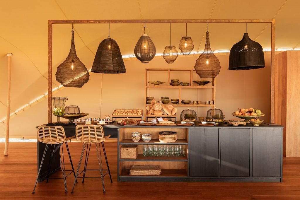 amar-luxury-desert-ecolodge-campement-de-luxe-dans-le-desert-d-abu-dhabi-10