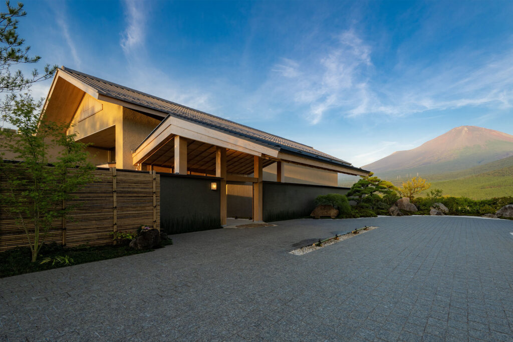 ryokan-gora-kadan-fuji-vallee-doyama-face-au-mythique-mont-fuji-japon-5