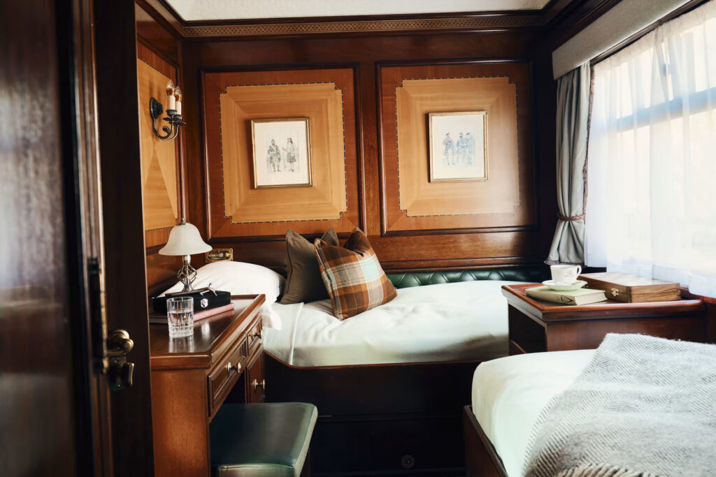 belmond-royal-scotsman-train-de-luxe-au-depart-d-edimbourg-en-ecosse-5