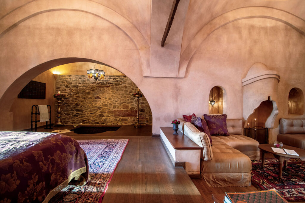 the-rooster-antiparos-baie-de-livadia-grece-1