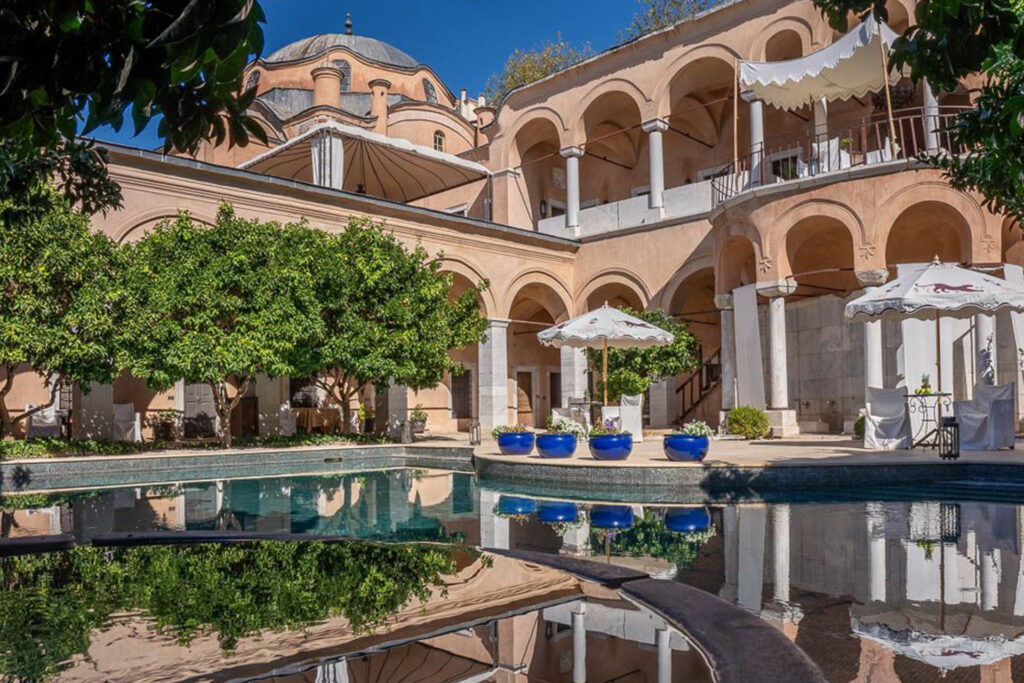 the-rooster-antiparos-baie-de-livadia-grece-7