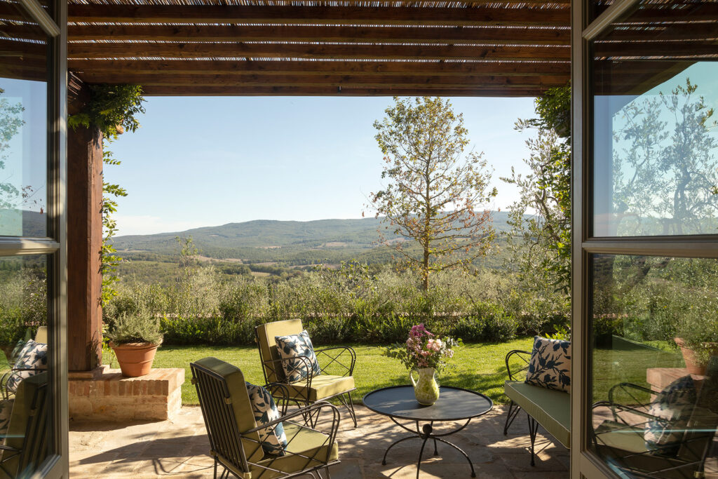 castello-di-casole-belmond-chateau-du-xe-siecle-en-toscane-en-italie-1